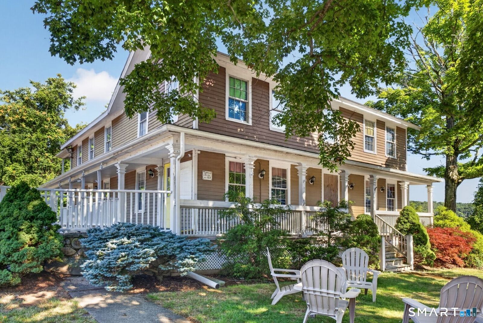 Property Photo: 114 South Main Street CT 06483