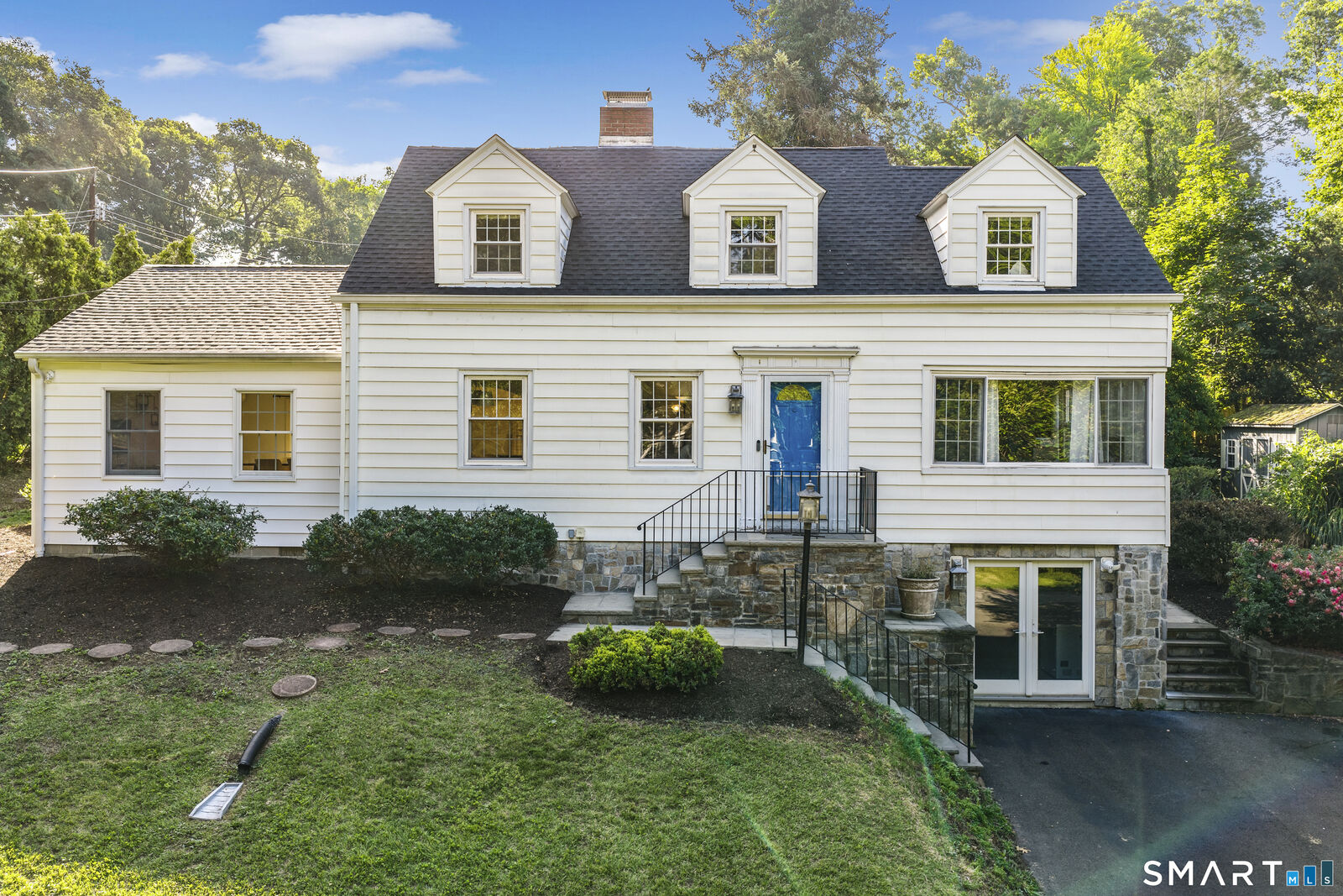 Property Photo: 179 Bayard Avenue CT 06473