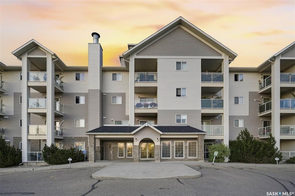 Property Photo: 303 Lowe Road 301 SK S7S 1P2