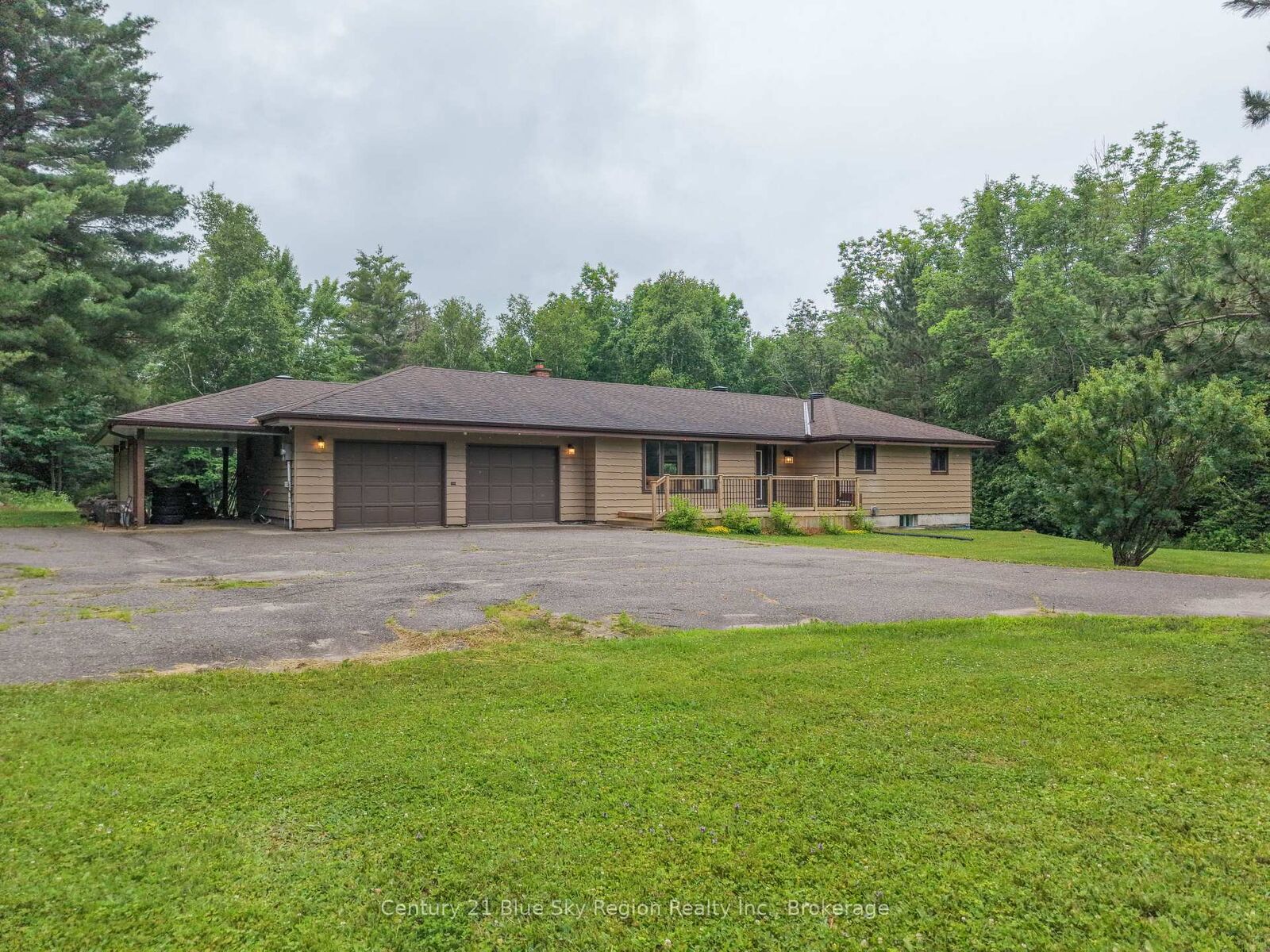 Property Photo: 1532 Highway 17 N/A E ON P0H 2E0