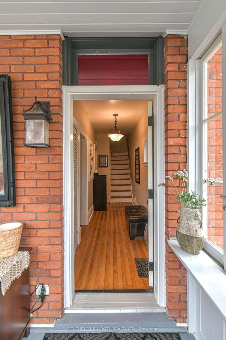 Property Photo:  45 Albert Street N  ON L3V 5K3 