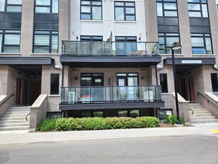 Property Photo:  1597 Rose Way 106  ON L9E 1N4 
