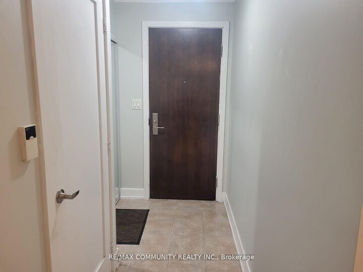 Property Photo:  20 Blue Jays Way 1515  ON M5V 3W6 