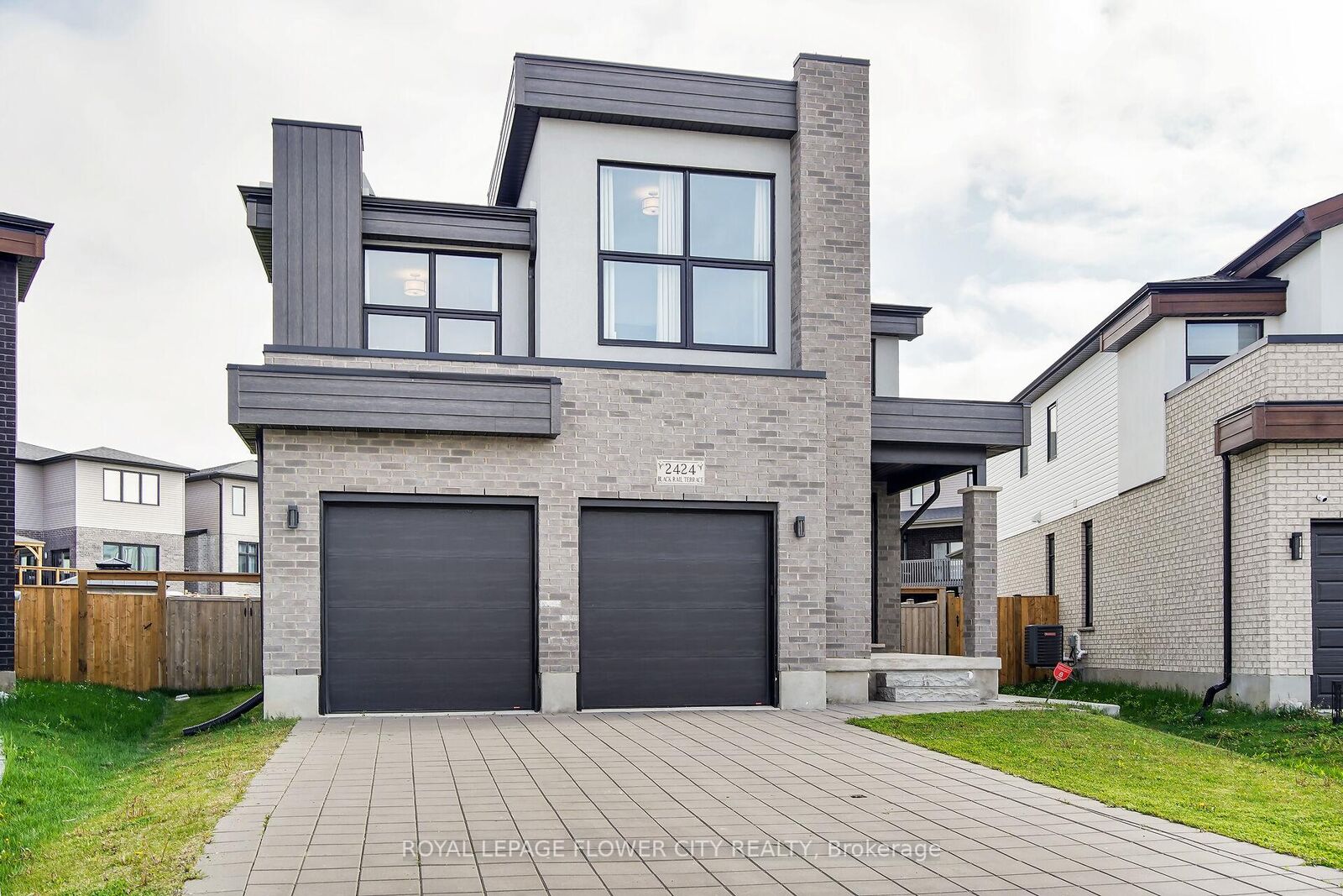 Property Photo: 2424 Black Rail Terrace ON N6K 0H3
