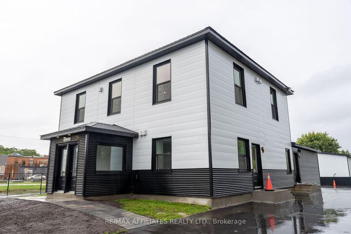 Property Photo: 26 First Street W 102 ON K6J 1B9