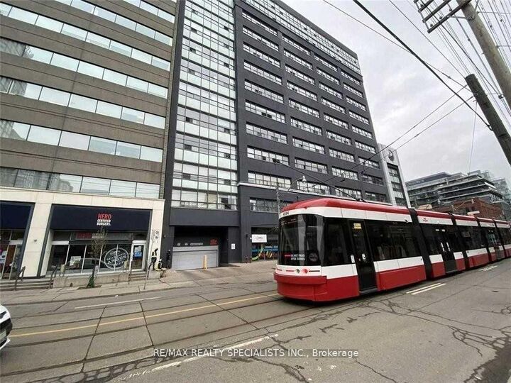 Property Photo: 700 King Street W 519 ON M5V 2Y6