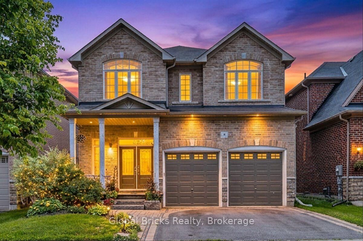 Property Photo: 47 Holyrod Drive ON L1E 0G4