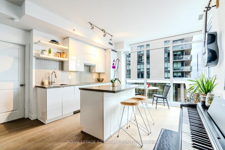 Property Photo: 60 Annie Craig Drive B415 ON M8V 0C4