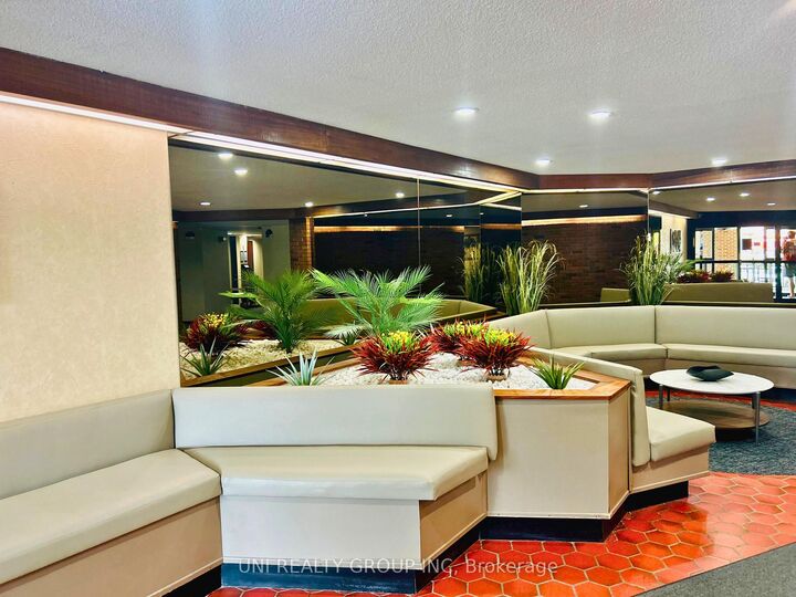 Property Photo:  3100 Carling Avenue 417  ON K2B 6J6 