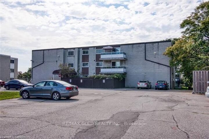 Property Photo: 71 Vanier Drive 211 ON N2C 1J4