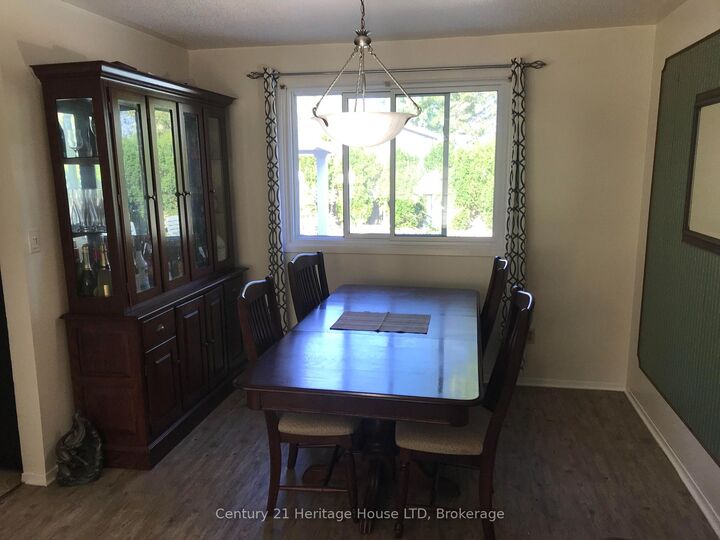 Property Photo: 938 Ferndale Avenue ON L2A 5S8