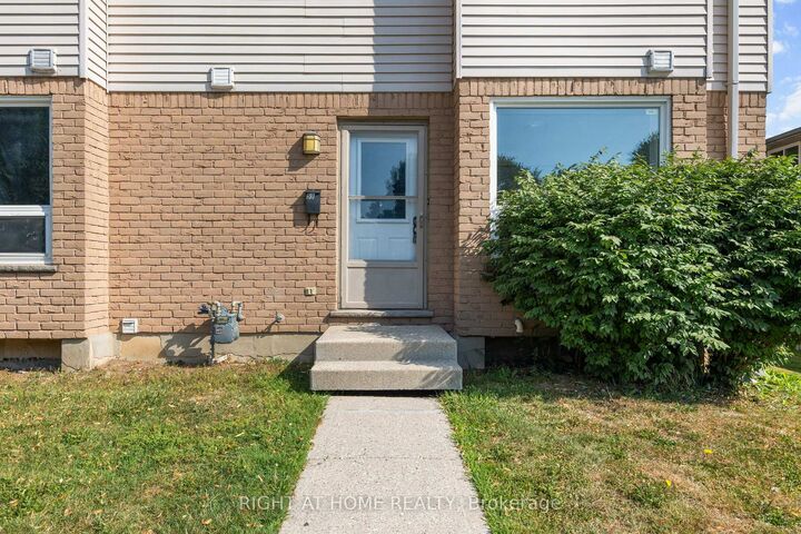 Property Photo: 550 Second Street 59 ON N5V 3S3
