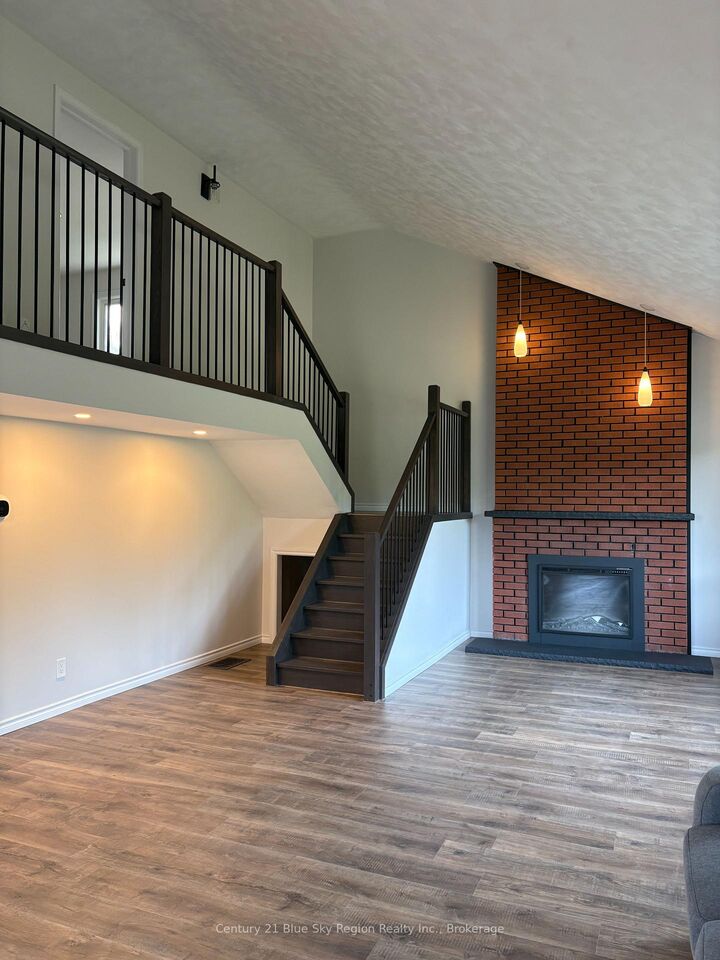 Property Photo:  444 Lansdowne Street E  ON P0H 1H0 