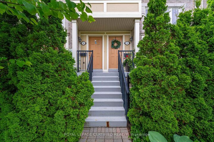4861 Half Moon Grove 16 — photo 1