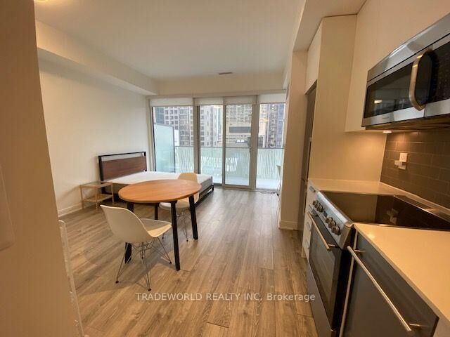 Property Photo: 42 Charles Street E 1208 ON M4Y 0B7