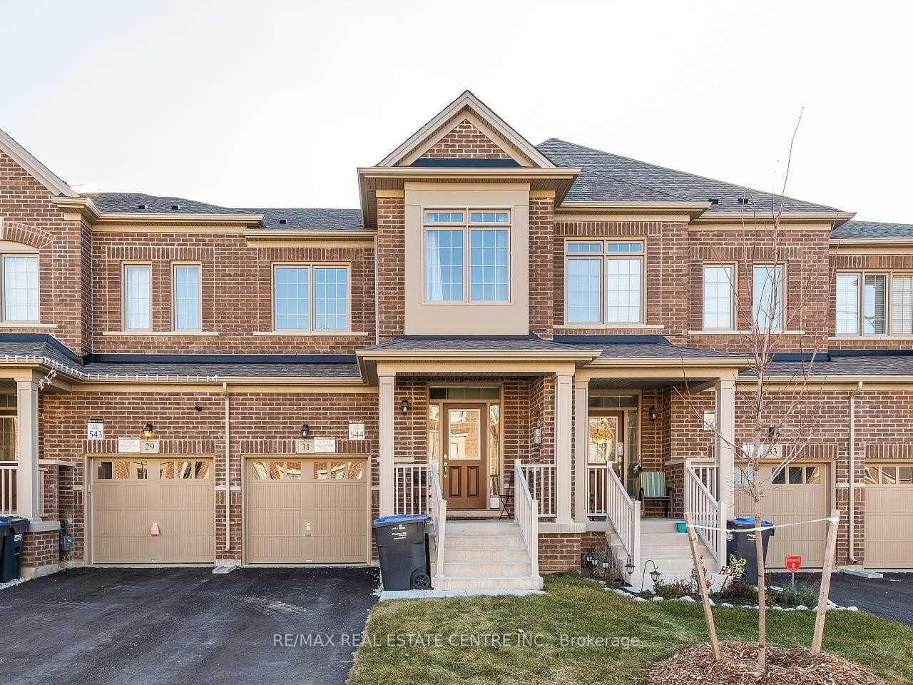 Property Photo:  31 Brushwood Drive  ON L6Y 6G6 