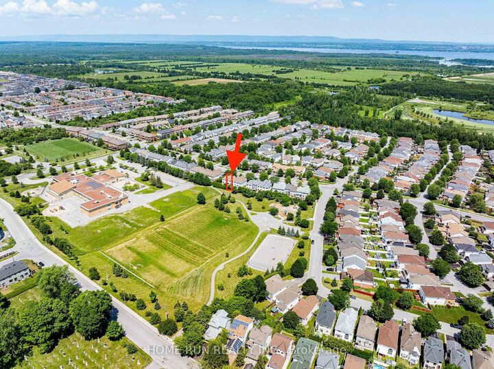 Property Photo:  1103 Marconi Avenue  ON K2K 0C6 