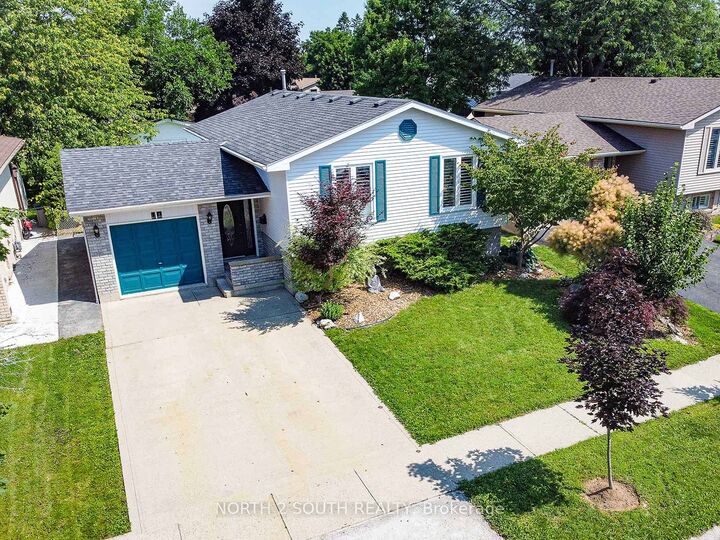 10 Latzer Crescent — photo 1