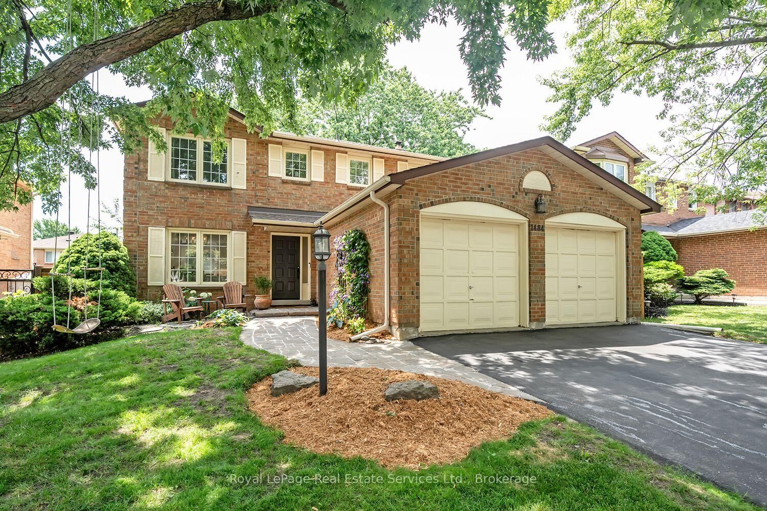 Property Photo: 1484 Princeton Crescent ON L6H 4H3