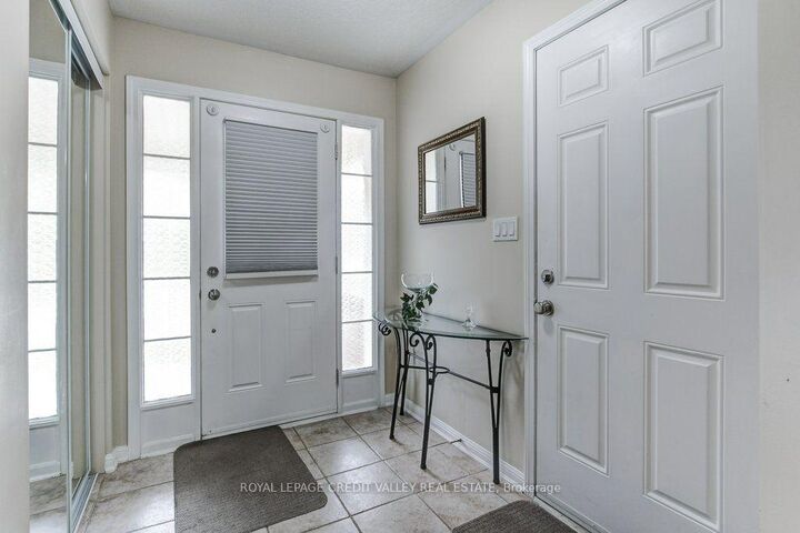 Property Photo: 71 Garth Massey Drive 66 ON N1T 2G8
