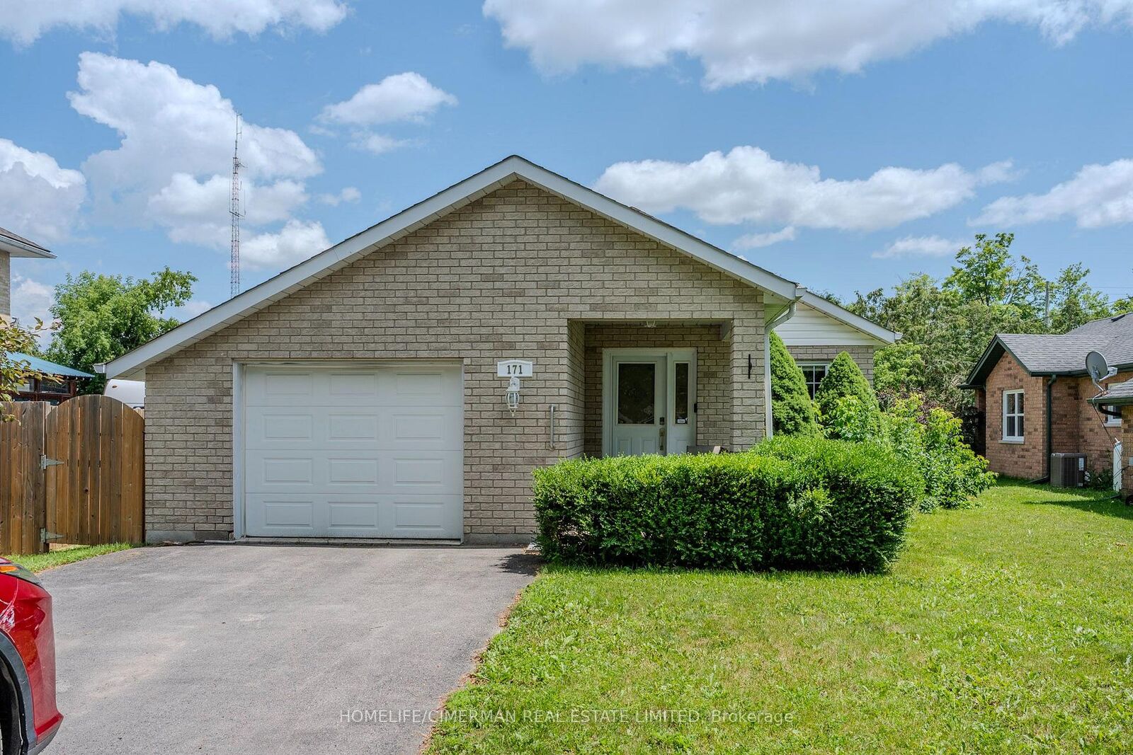 Property Photo: 171 Main Street ON K0M 1A0
