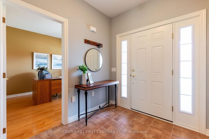 Property Photo:  2495 Marlene Stewart Street  ON N6K 5R3 