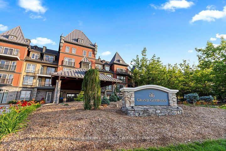 Property Photo:  156 Jozo Weider Boulevard 139  ON L9Y 0V2 