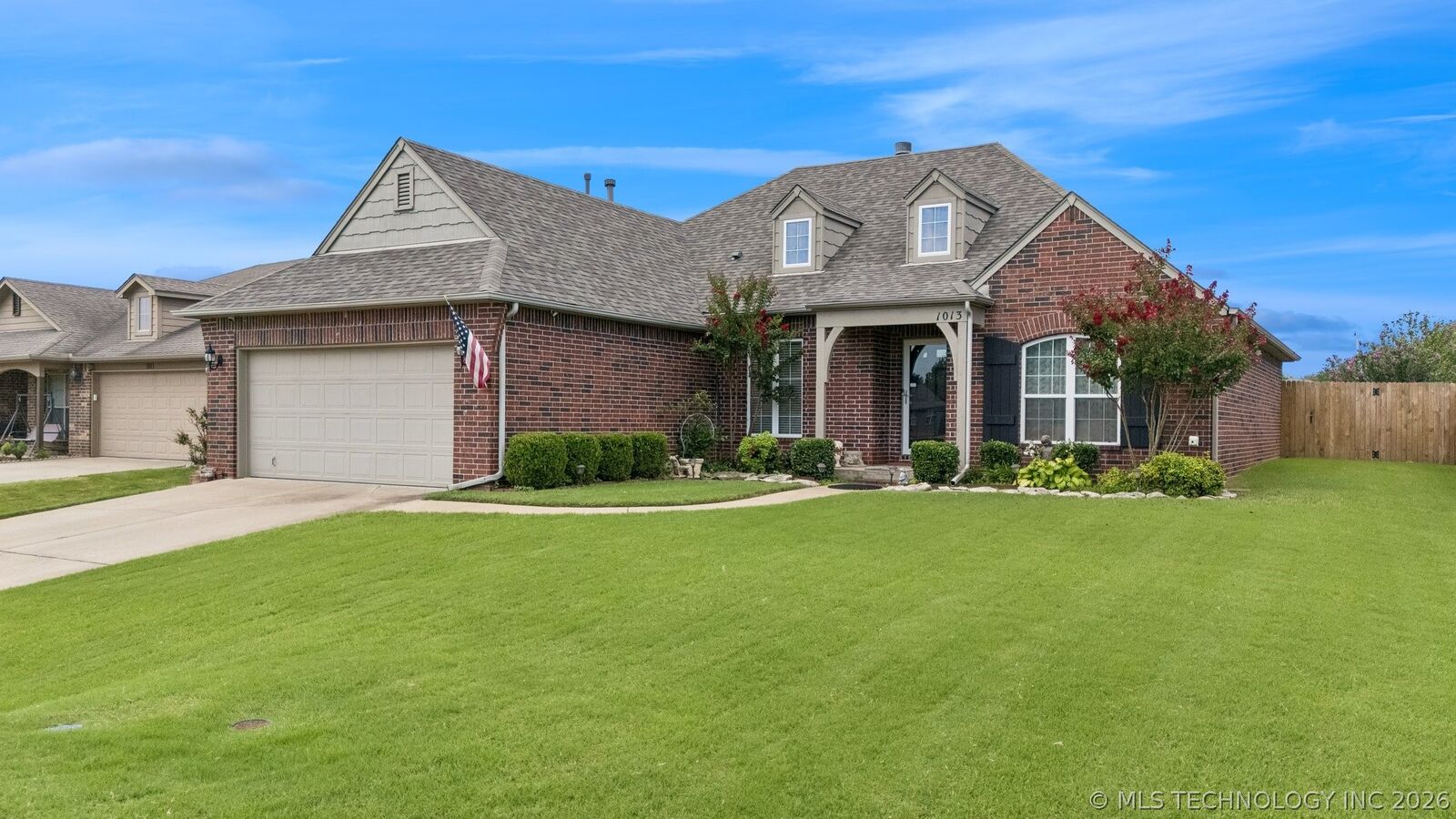 Property Photo:  1013 Midway Road  OK 74019 