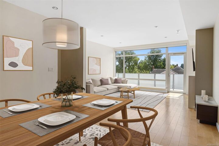 Property Photo: 2830 Irma St #3 BC V9A 1S2