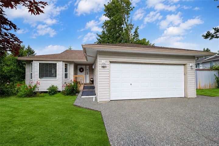 Property Photo: 2030 Placid Cres BC V9R 6P9