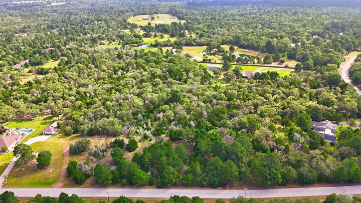Property Photo:  318 Corral Road  TX 78957 