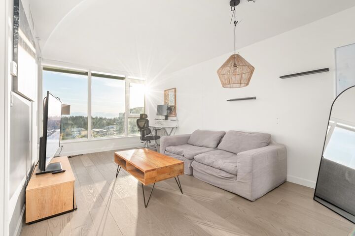 3355 Binning Road 2110 — photo 1