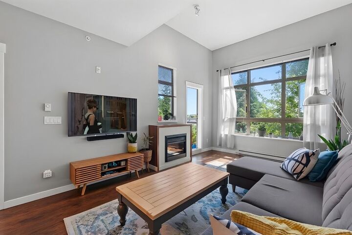 Property Photo:  15918 26 Avenue 421  BC V3Z 5K3 
