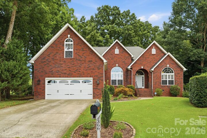 Property Photo: 1366 Crown Ridge Drive SC 29708