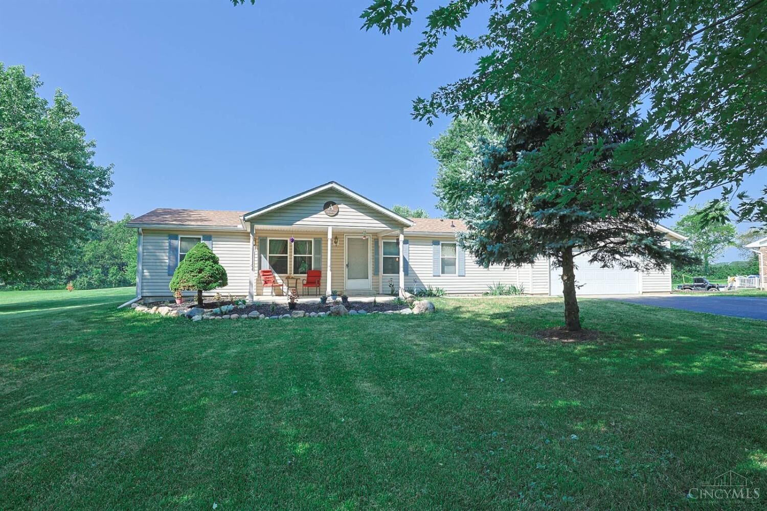 Property Photo: 4096 Camden West Elkton Road OH 45064