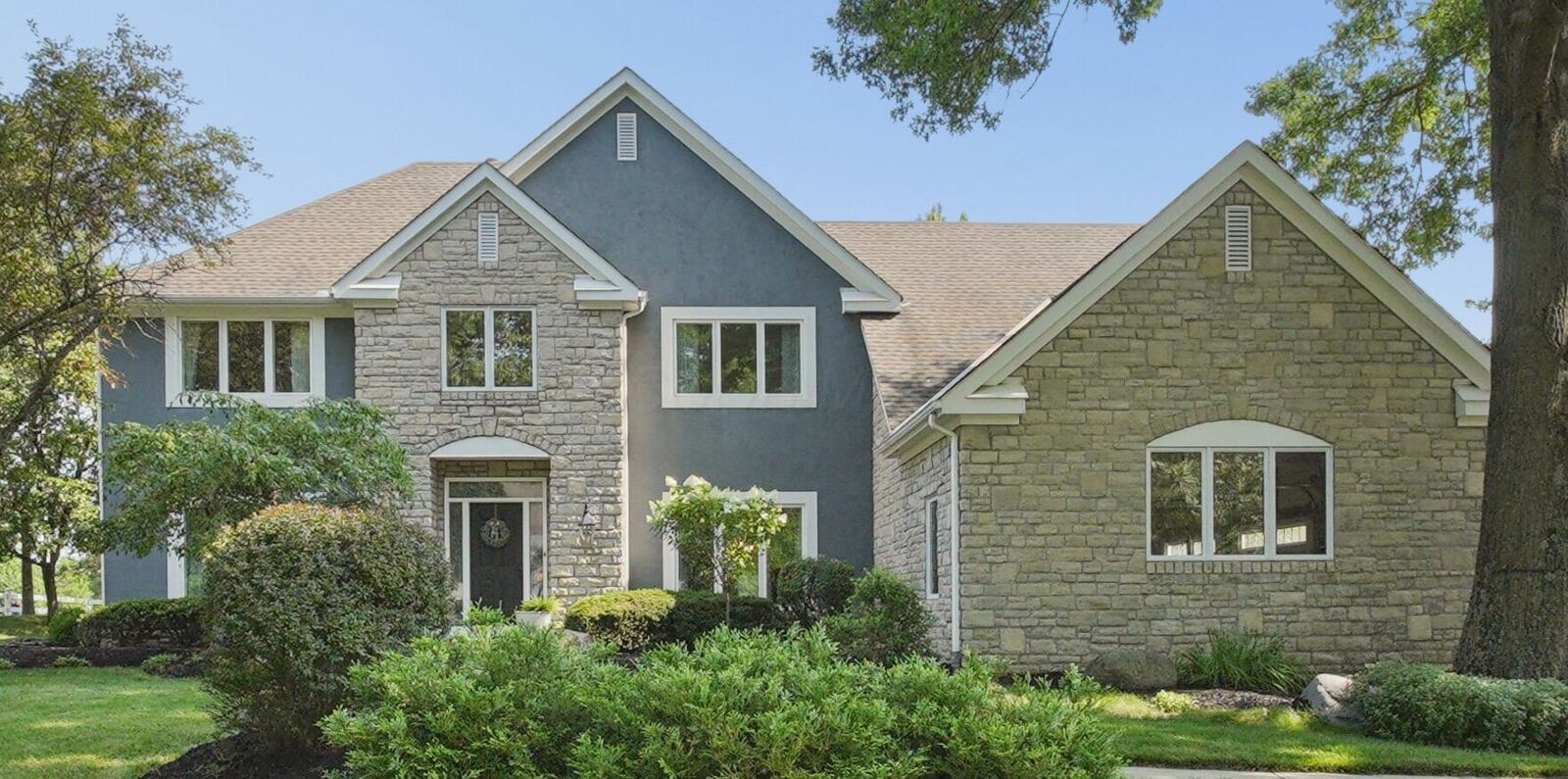 Property Photo: 340 Shale Ridge Court OH 43065