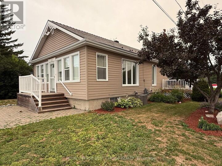 Property Photo:  575 Browning Street  ON P0J 1K0 