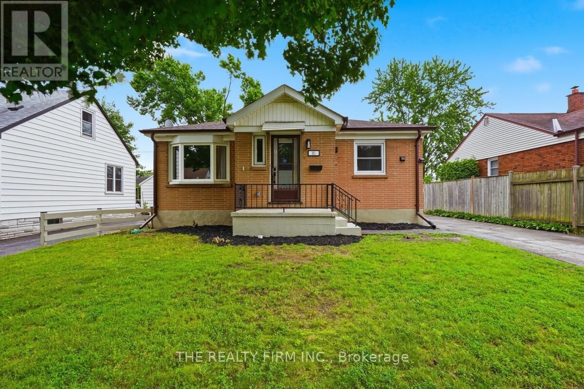 Property Photo:  85 Stevenson Avenue  ON N5W 1Y6 
