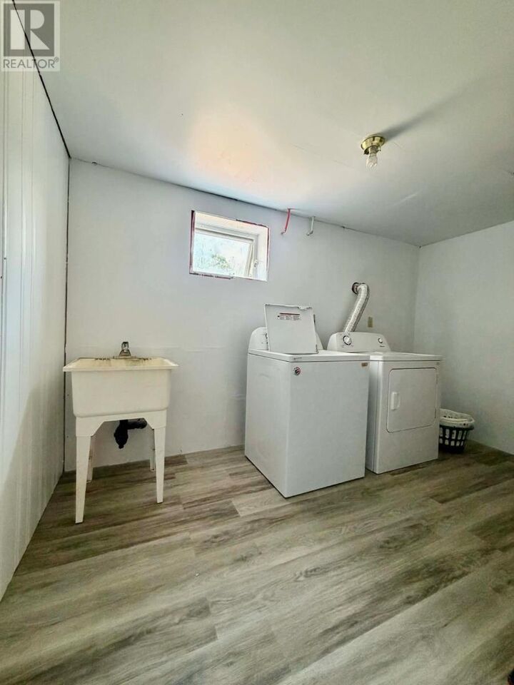 Property Photo:  61 Confederation Street  NL A0E 1P0 