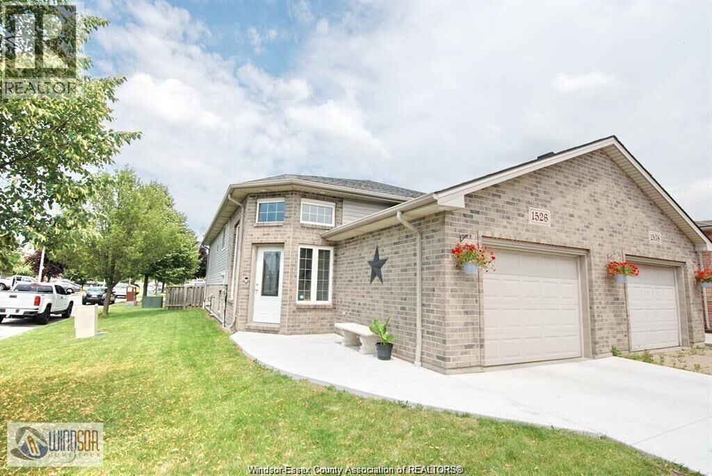 Property Photo: 1526 Highnoon Drive ON N9G 3B6