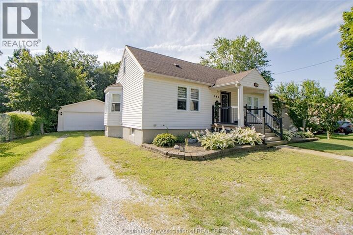 Property Photo:  264 Forest Street  ON N7L 2A9 