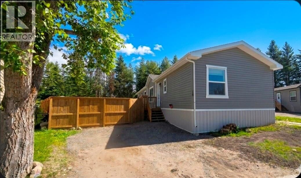 Property Photo:  18 - 42 Wilderness Heights Drive  BC V0B 1H0 
