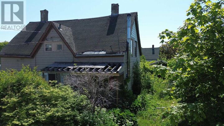Property Photo:  33 Foundry Street  NS B1A 2X3 