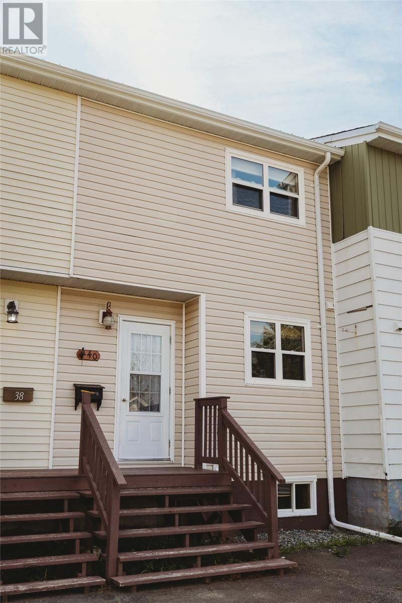 Property Photo:  40 Wood Crescent  NL A1V 2B1 