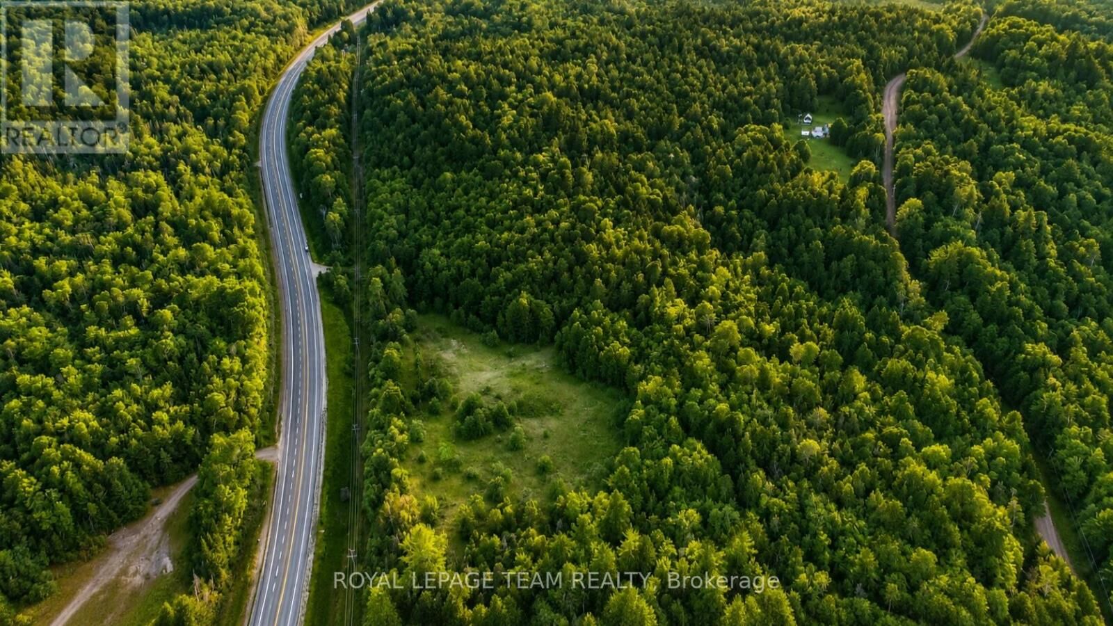 Property Photo:  21059 60 Highway  ON K0J 1B0 