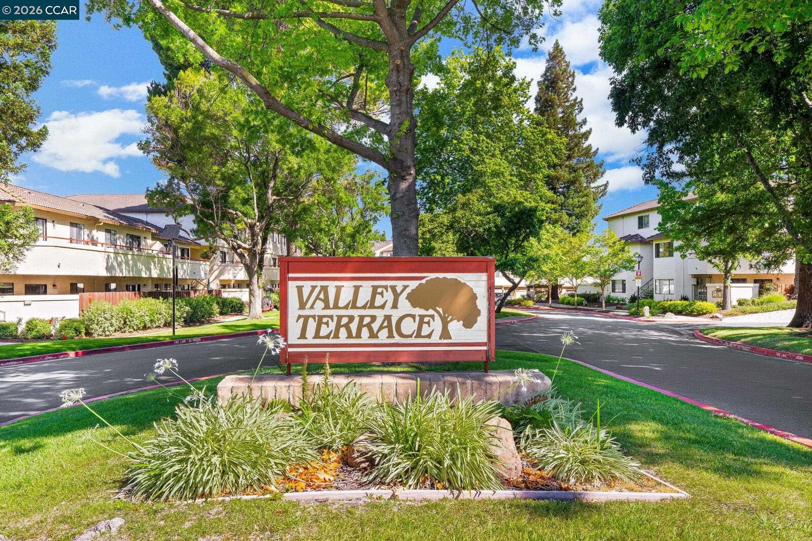 Property Photo: 5095 Valley Crest Dr 309 CA 94521