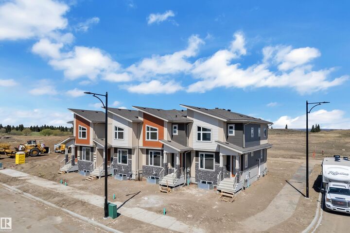 Property Photo: 177 Graybriar Drive AB T7Z 0P3
