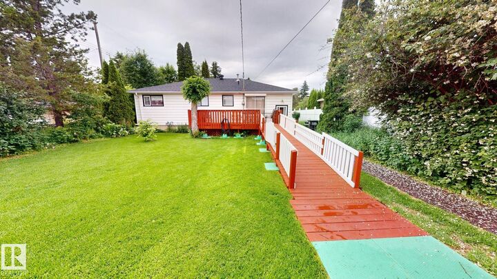 Property Photo: 13915 135A Avenue NW AB T5L 4A1