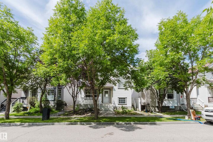 1686 Tompkins Wynd NW — photo 1