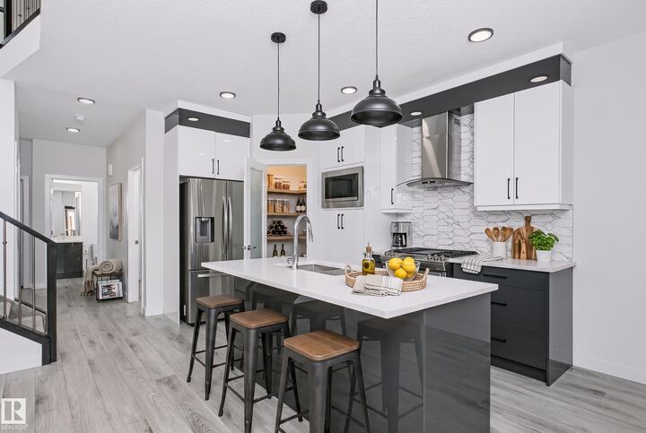 Property Photo:  3506 66 Street  AB T4X 2Z5 